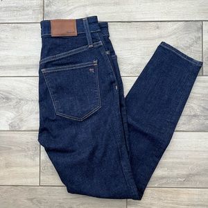 Madewell Curvy High-Rise Skinny Jean in Size 26P